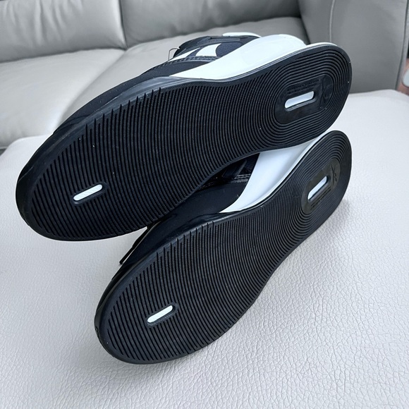 NWT - Reebok Men’s Legacy Lift III - Size  10 - Picture 10 of 12